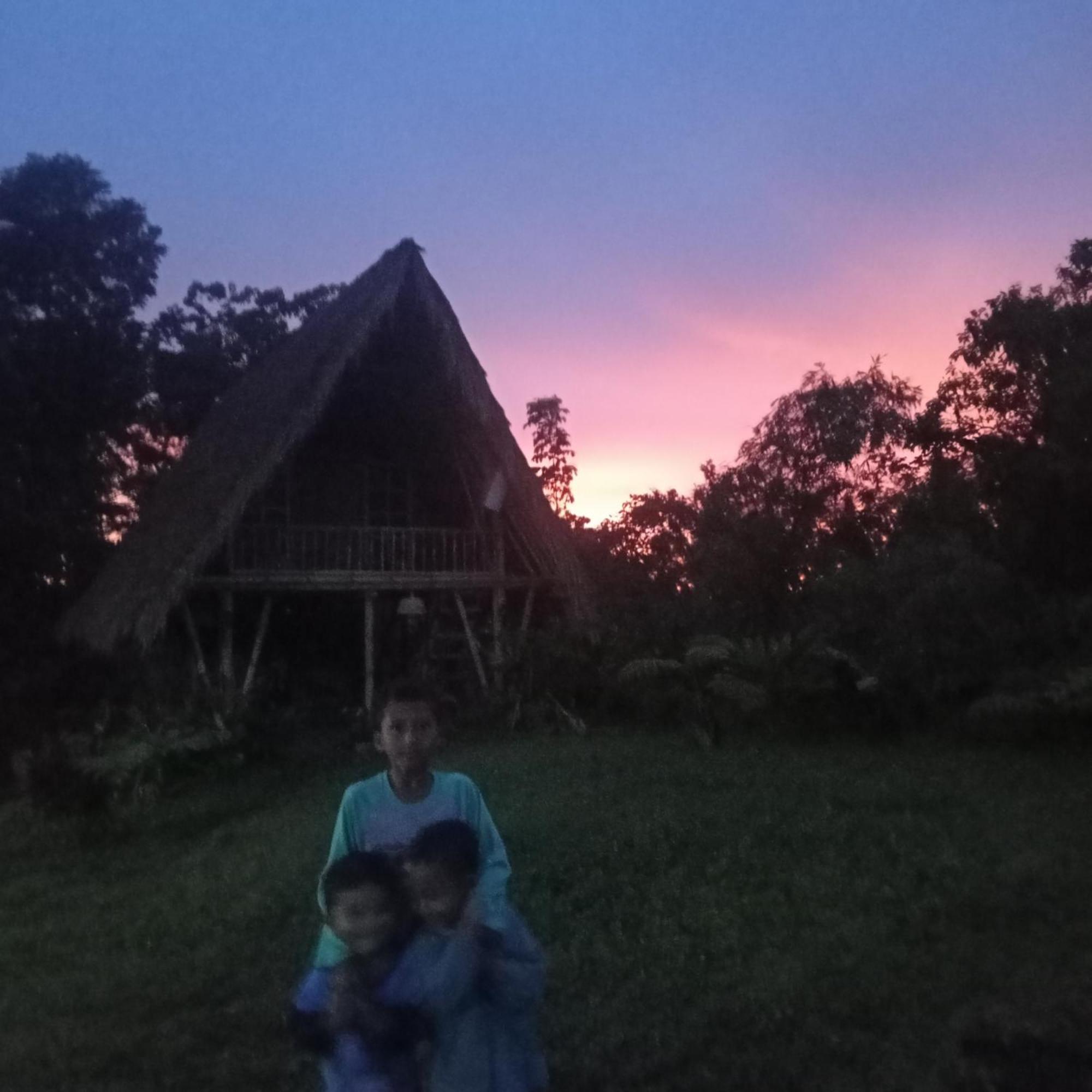 Girang Rinjani Bungalows Tetebatu Room photo