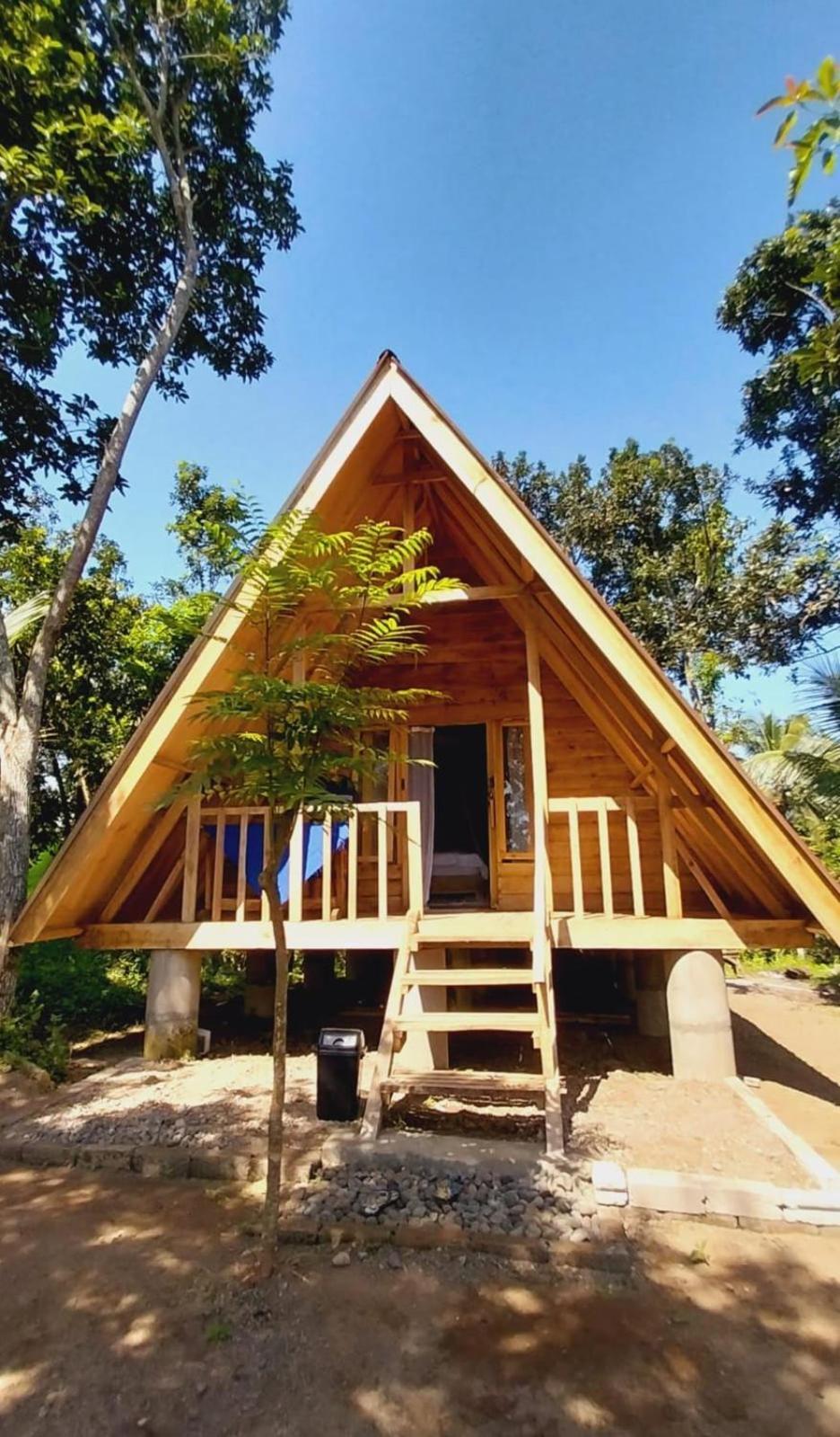 Girang Rinjani Bungalows Tetebatu Exterior photo